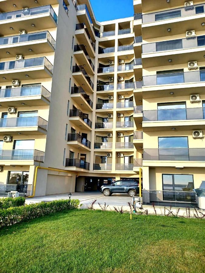 Del Mar Mamaia-Vega Studio Apartment ภายนอก รูปภาพ